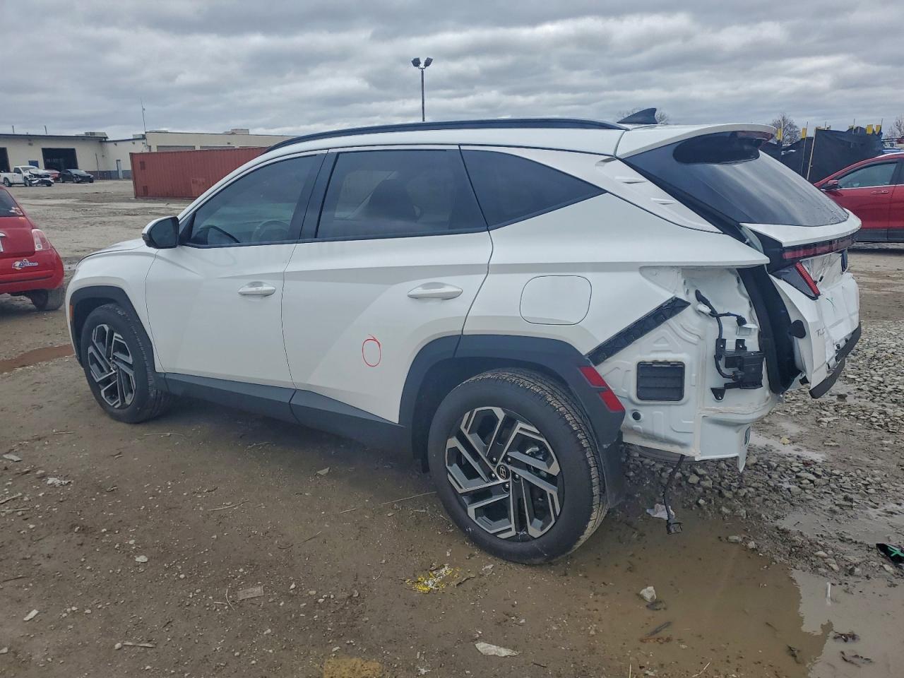2025 Hyundai Tucson Limited - Image 2