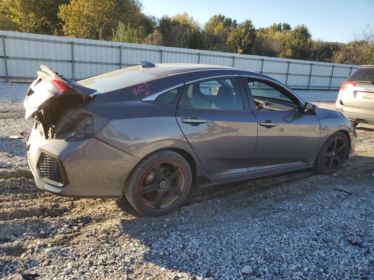 2017 Honda Civic Si - Фото 3