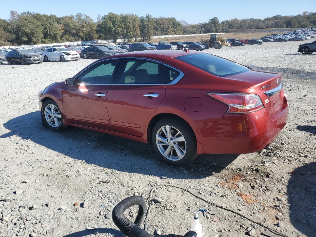 2015 Nissan Altima 2.5 - Фото 2