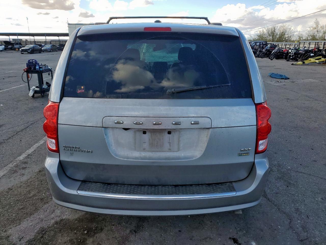 2019 Dodge Grand Caravan Sxt - Image 6