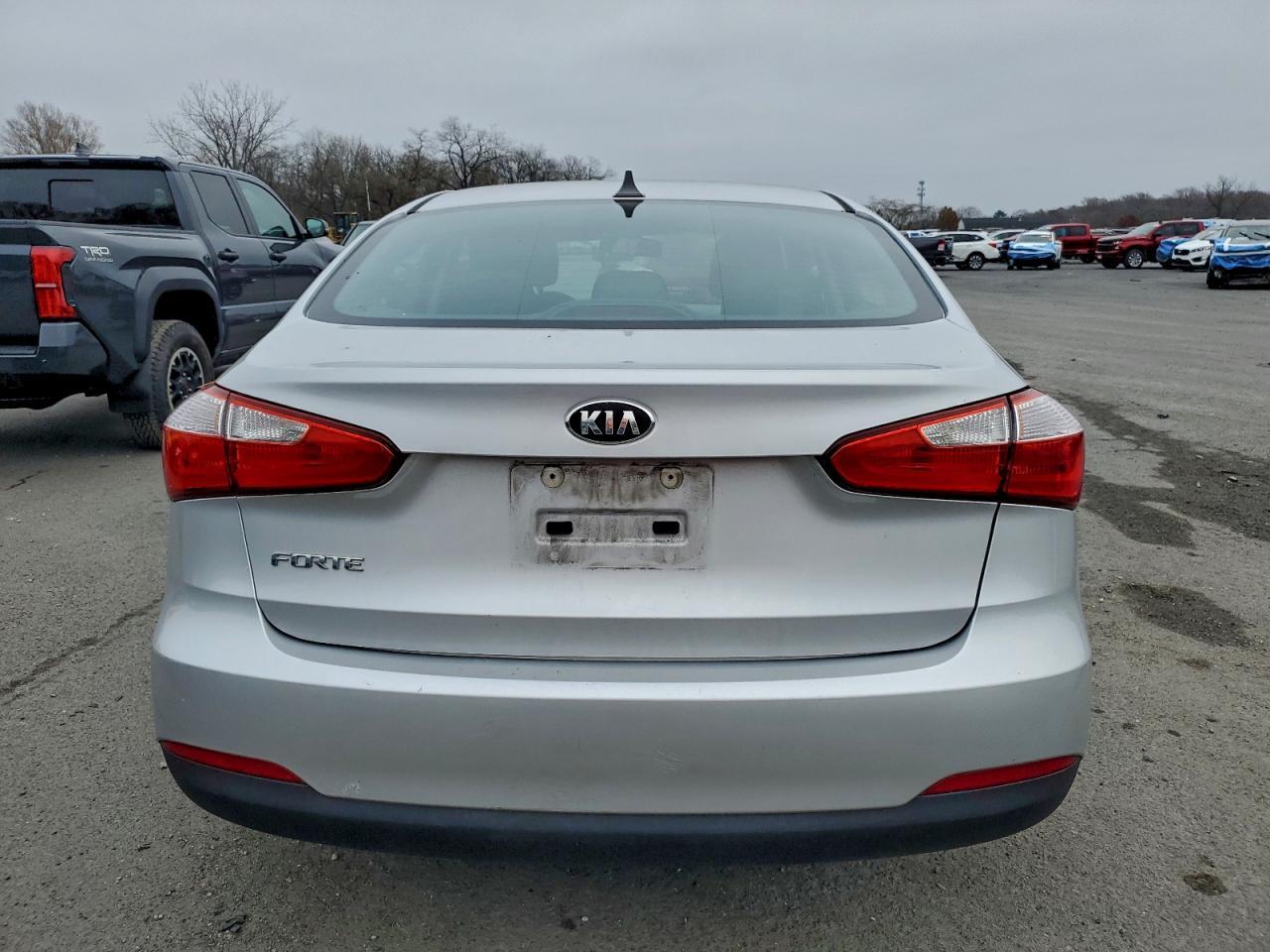 2016 Kia Forte Lx - Фото 6