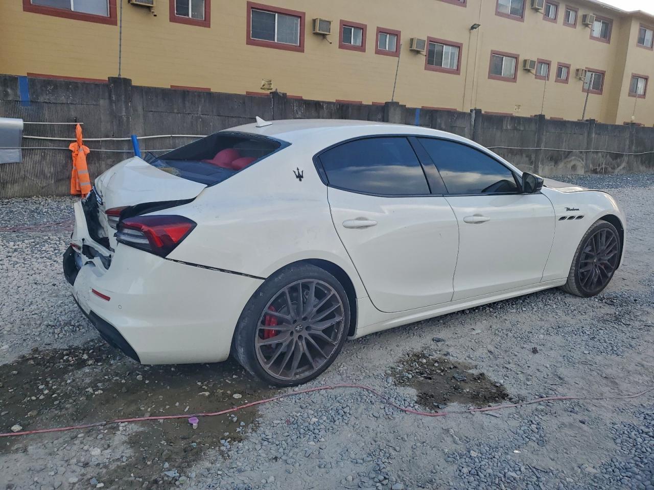 2023 Maserati Ghibli Modena - Фото 3
