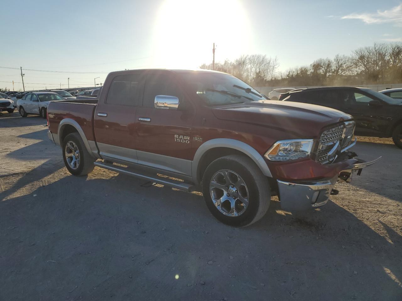 2014 Ram 1500 Laramie - Image 4
