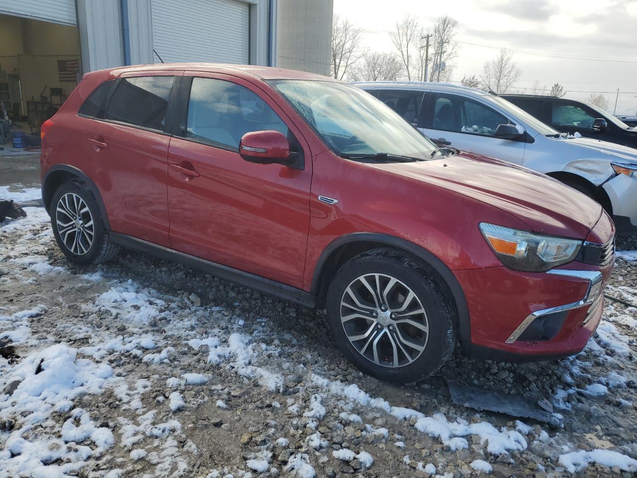 2017 Mitsubishi Outlander Sport Es - Фото 4