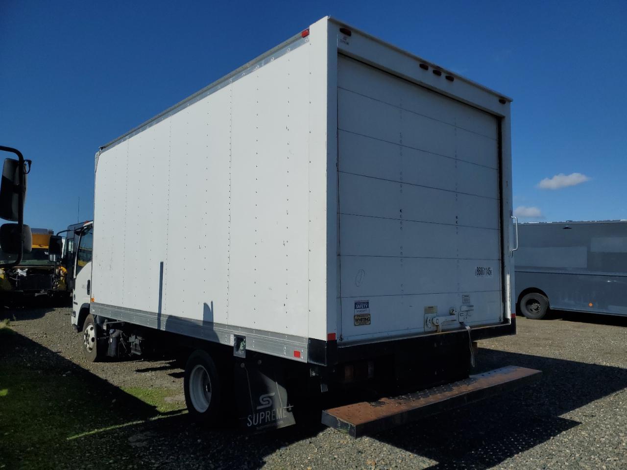 2018 Isuzu Npr Hd Box Truck - Image 2