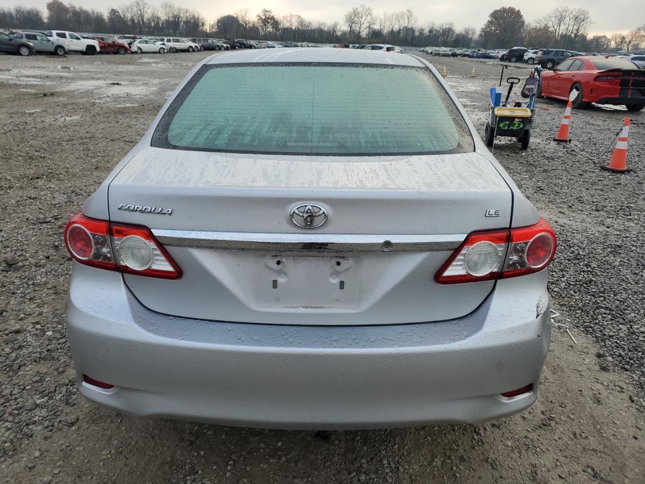 2013 Toyota Corolla Base - Фото 6