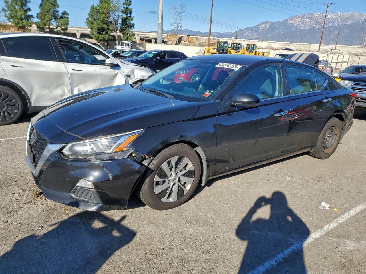 2019 Nissan Altima S