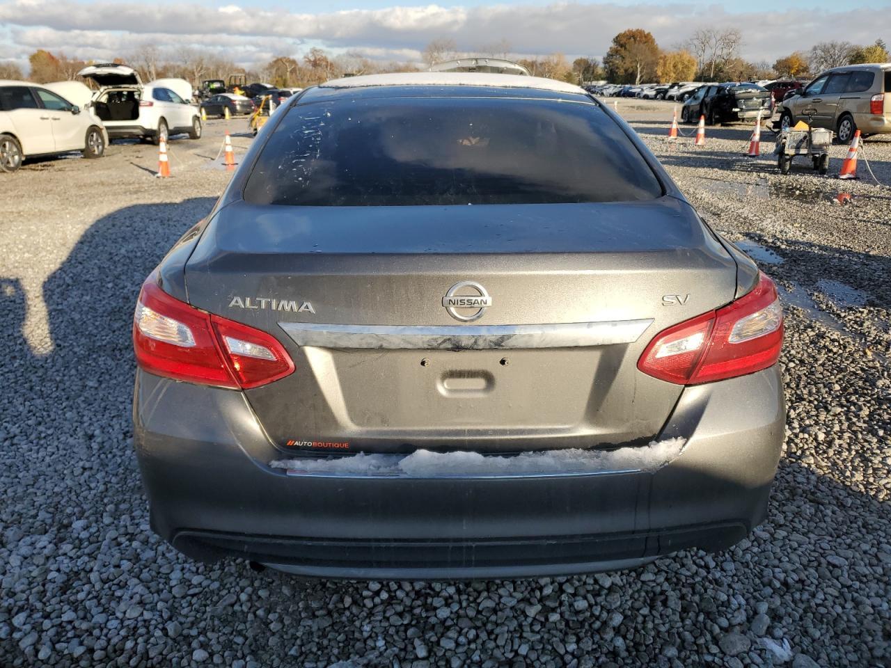 2017 Nissan Altima - Фото 6