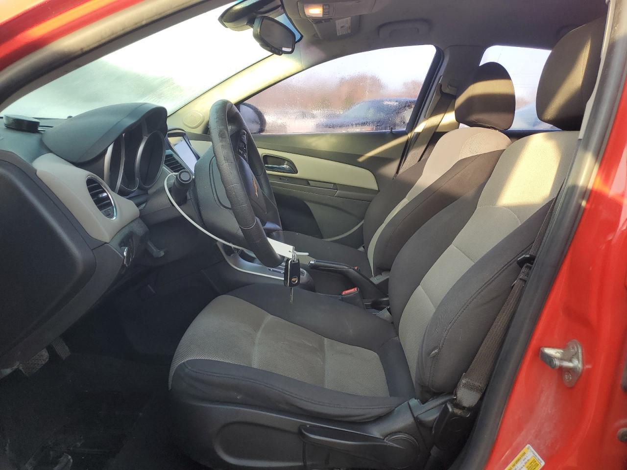2014 Chevrolet Cruze Ls - Фото 7
