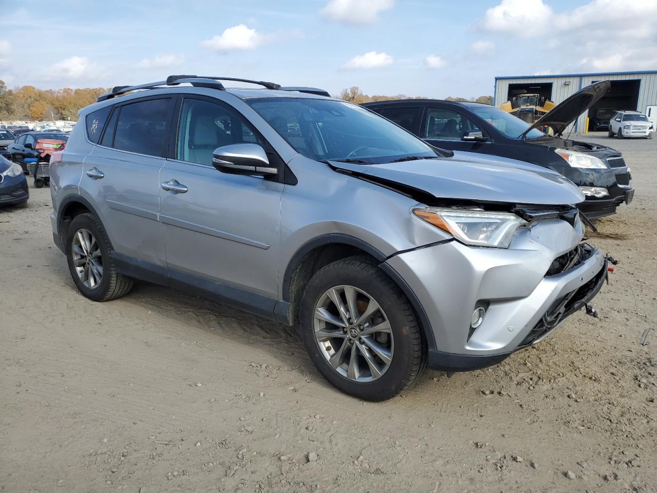 2017 Toyota Rav4 Limited - Фото 4
