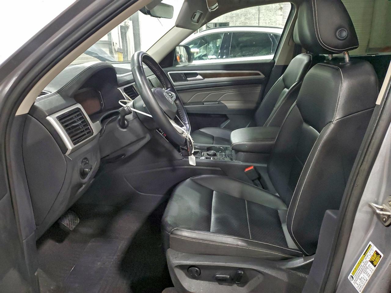 2022 Volkswagen Atlas Se - Фото 7