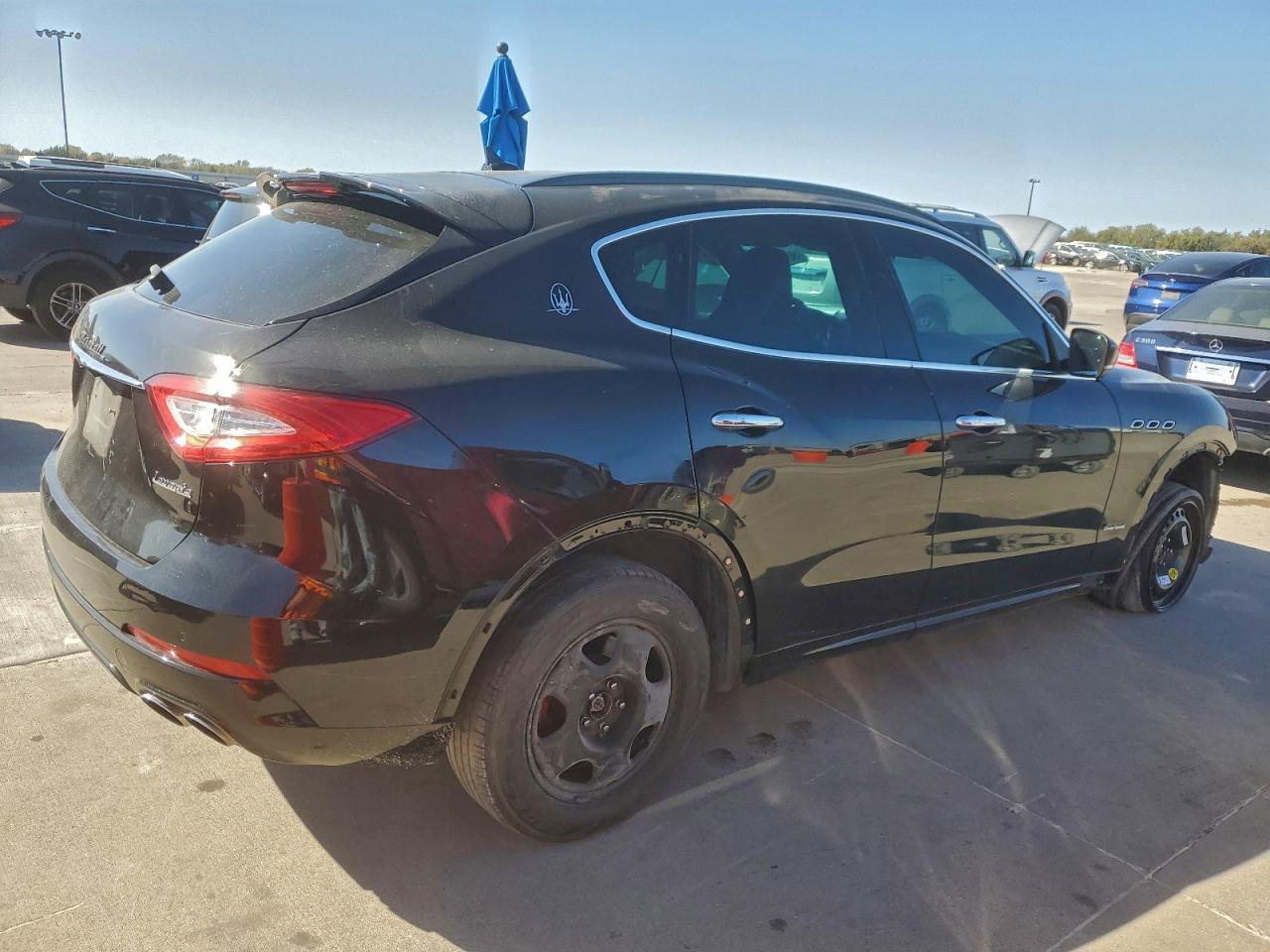 2018 Maserati Levante Sport - Фото 3