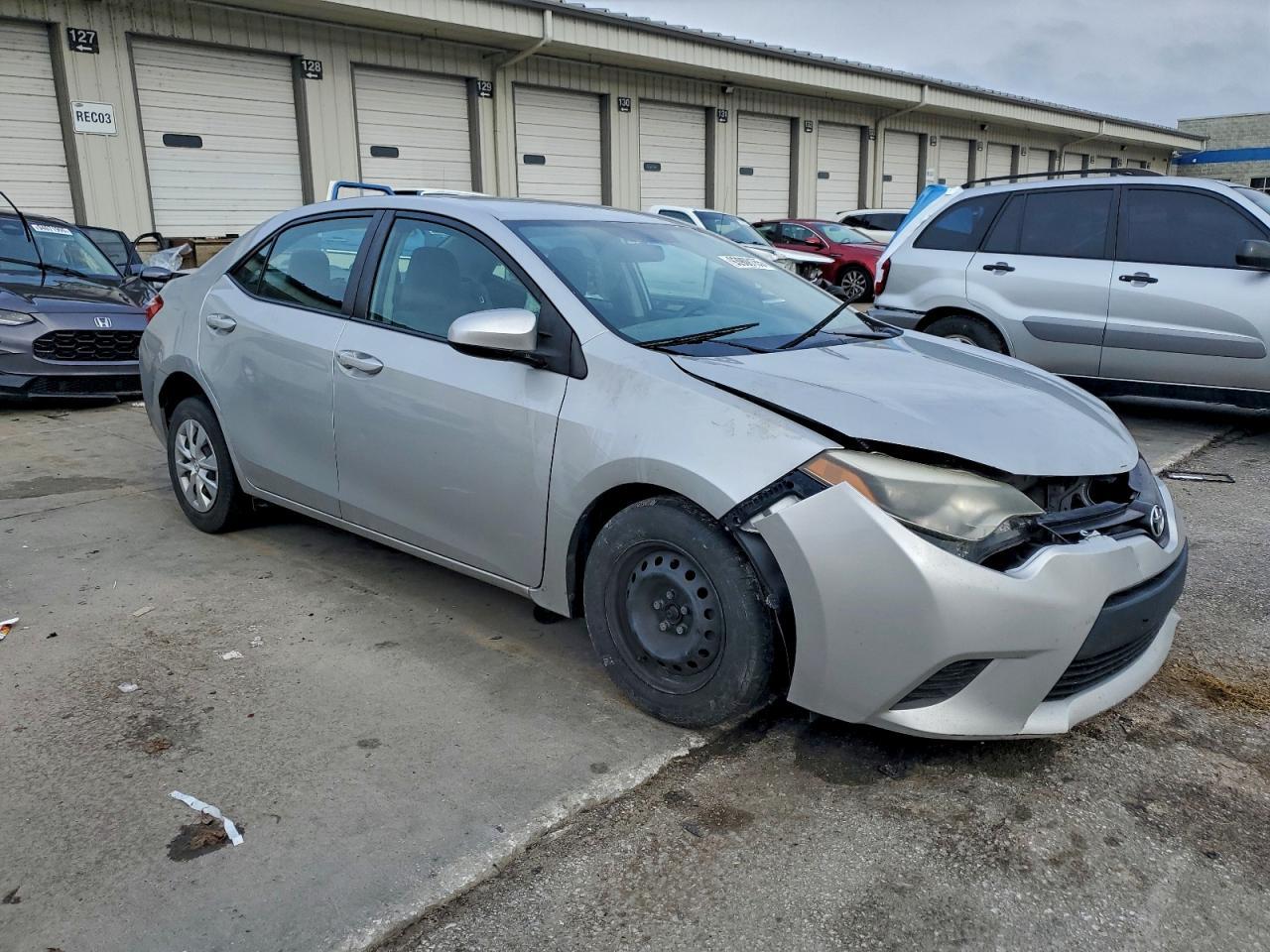 2014 Toyota Corolla L - Фото 4