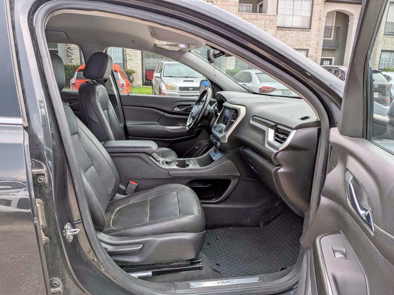 2020 GMC Acadia Slt - Image 5