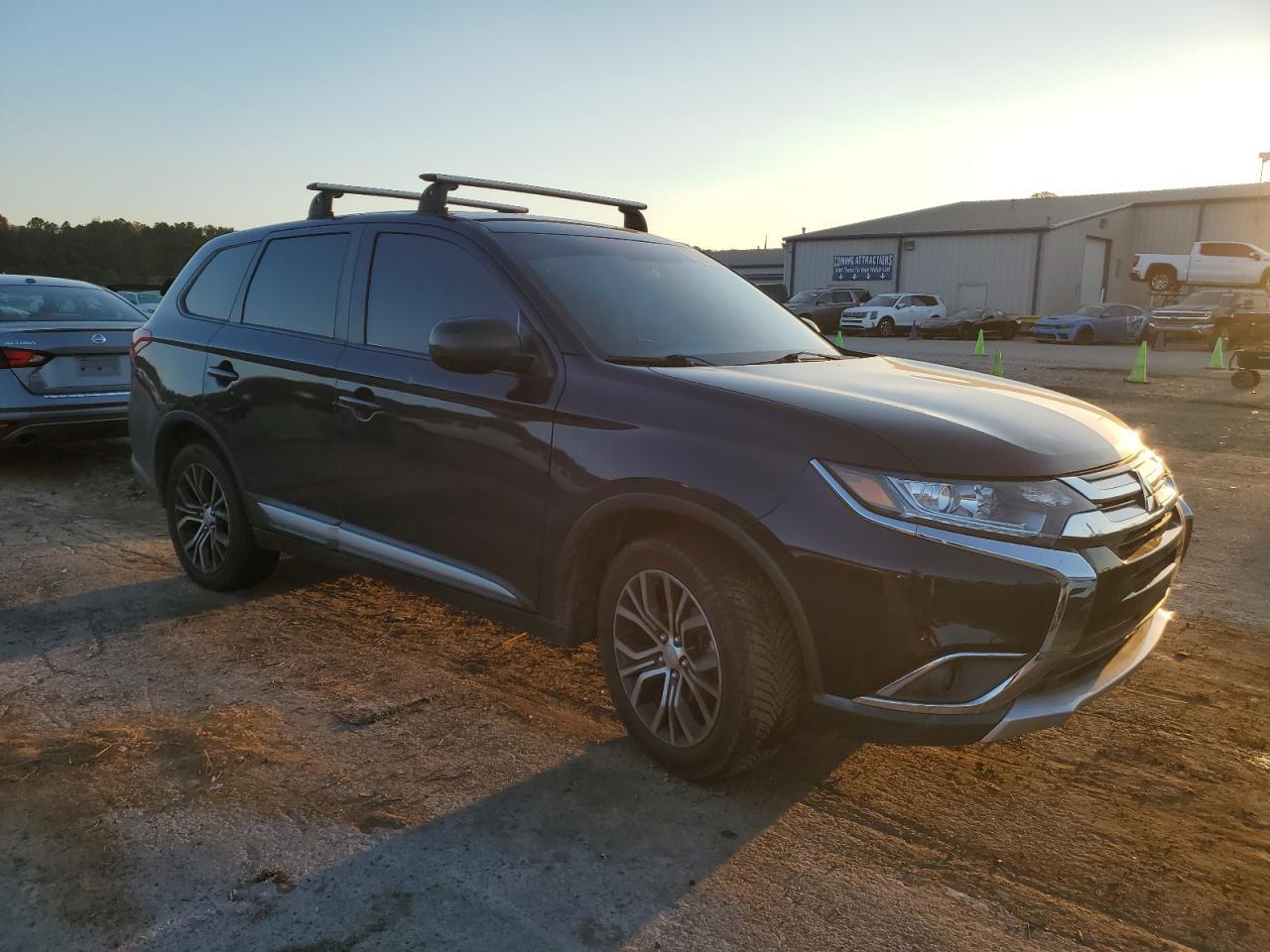 2018 Mitsubishi Outlander Es - Фото 4