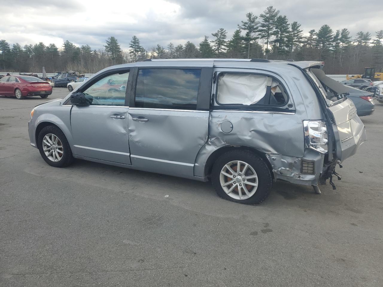 2019 Dodge Grand Caravan Sxt - Фото 2