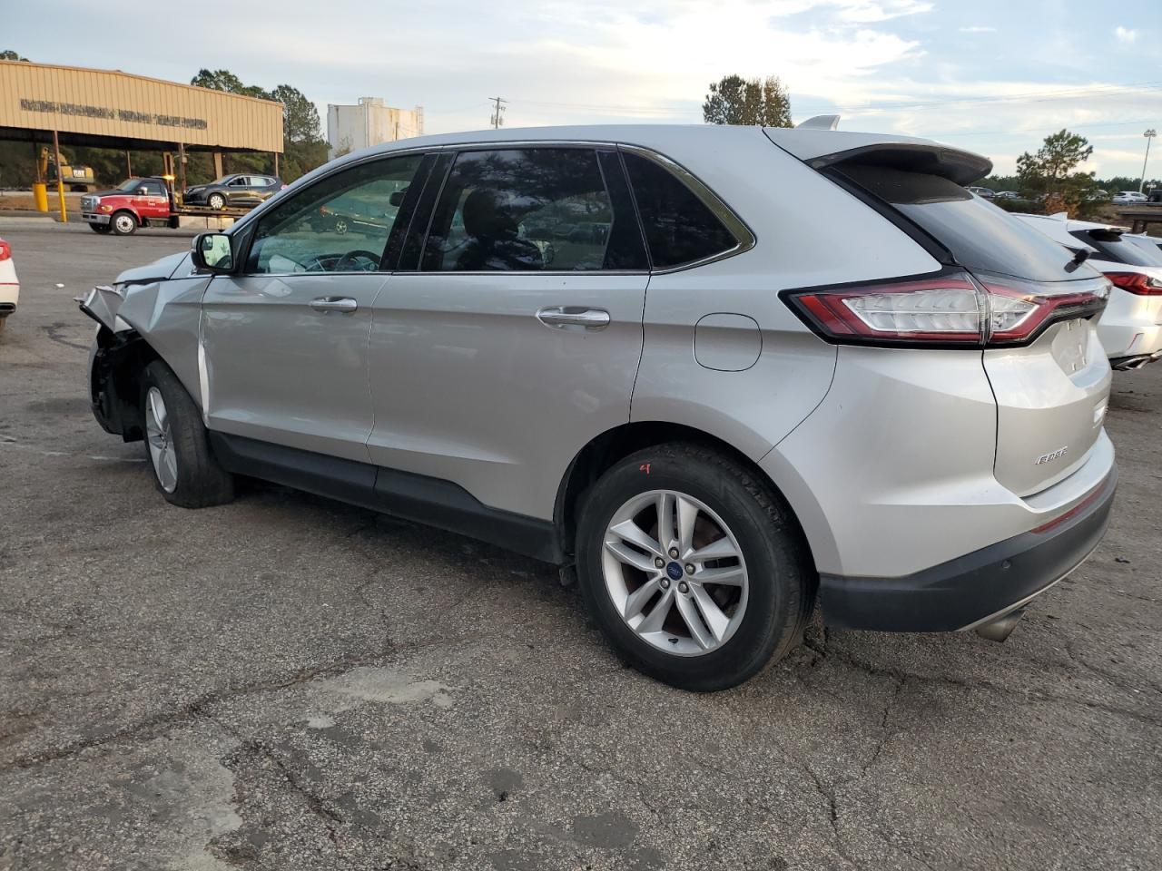 2017 Ford Edge - Image 2