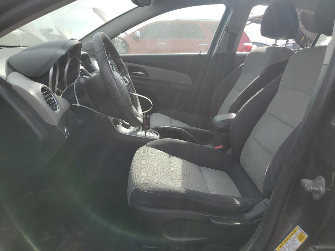 2014 Chevrolet Cruze Ls - Фото 7