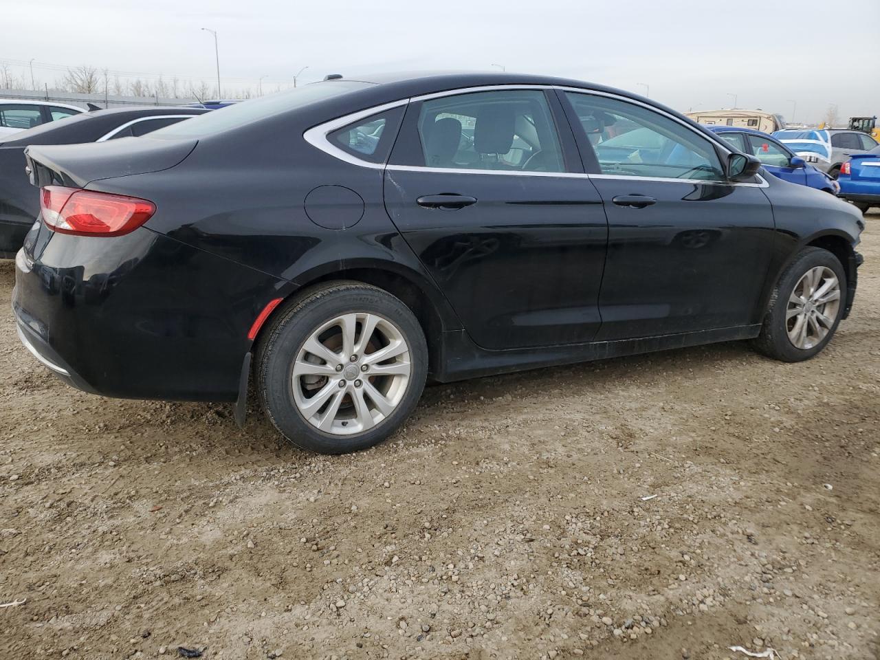 2016 Chrysler 200 Limited - Фото 3