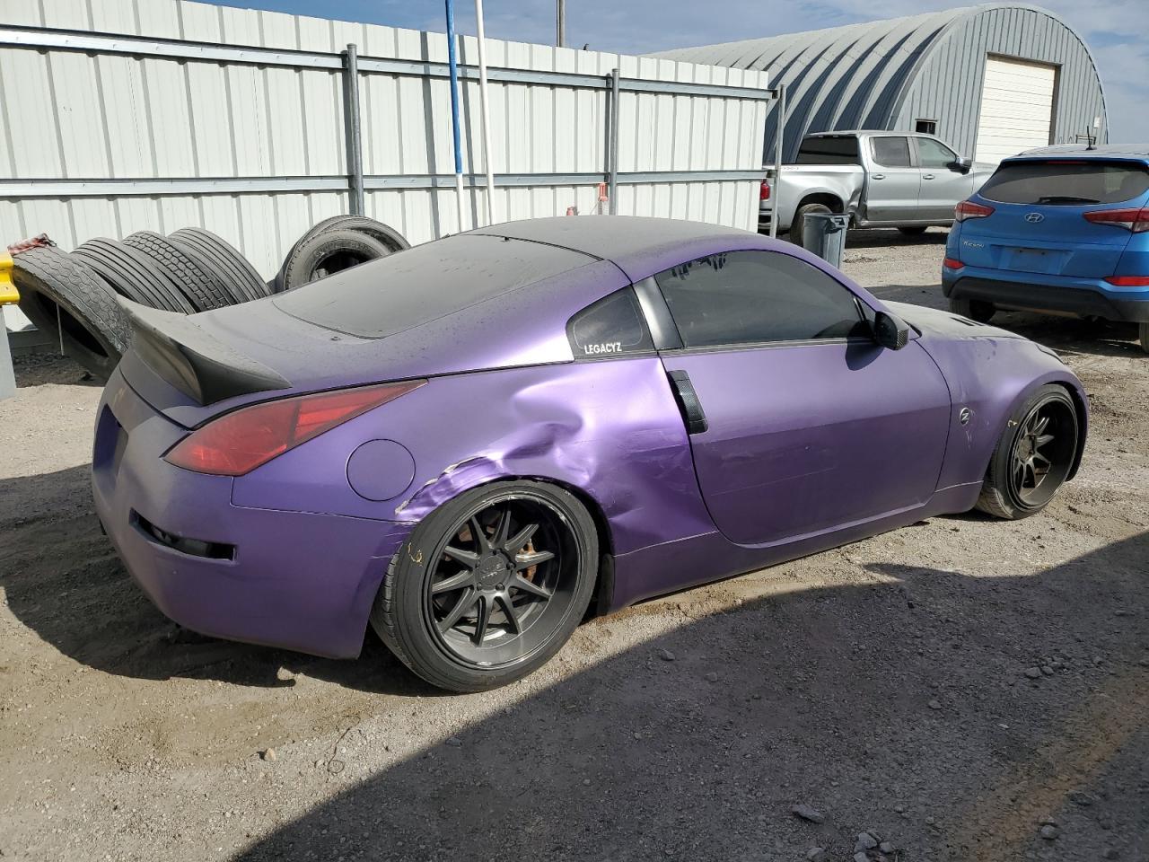 2005 Nissan 350Z Coupe - Фото 3