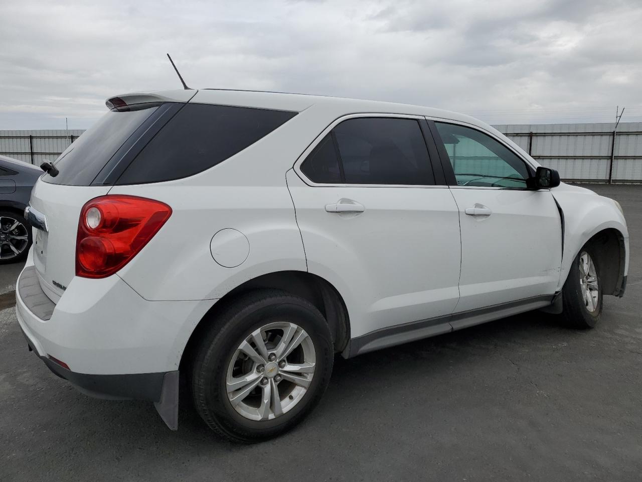 2013 Chevrolet Equinox Ls - Фото 3