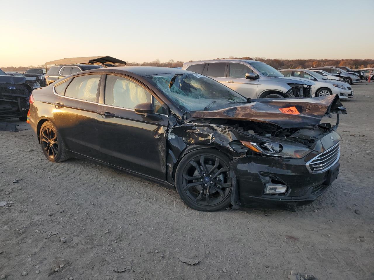 2019 Ford Fusion Se - Image 4