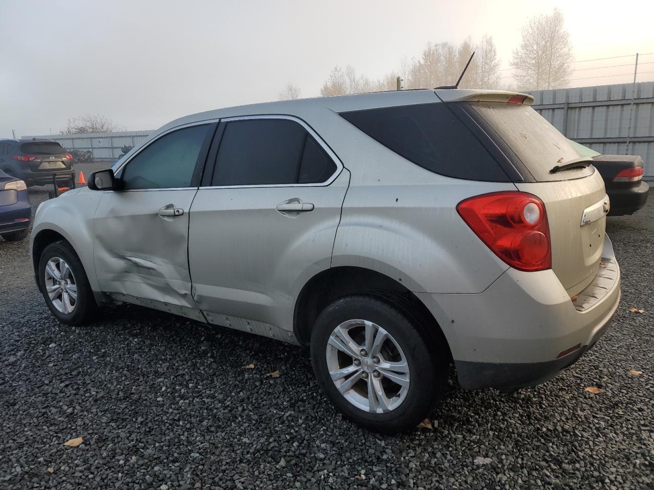 2015 Chevrolet Equinox Ls - Фото 2