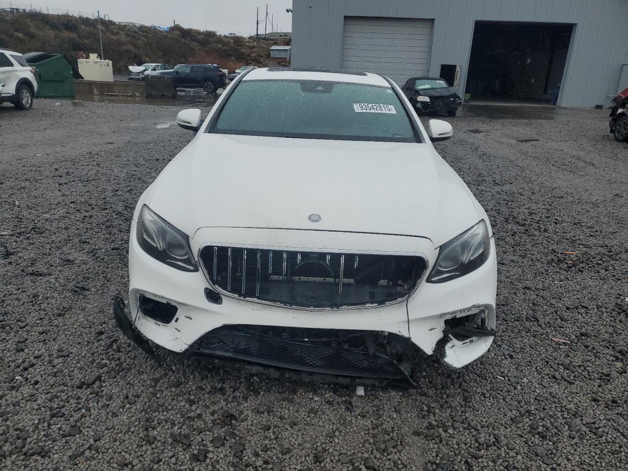 2017 Mercedes-Benz E 300 - Фото 5