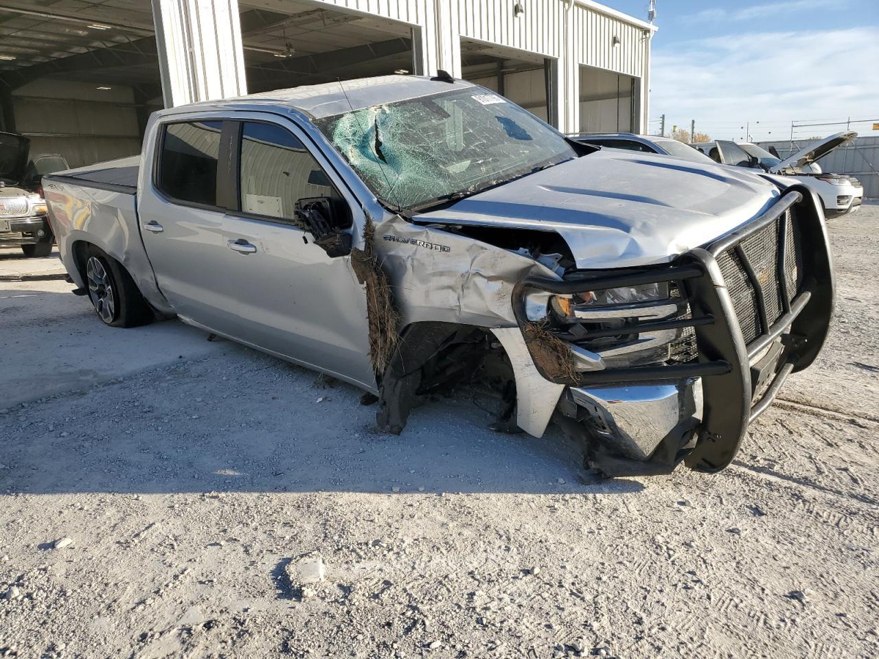 2020 Chevrolet Silverado K1500 Lt - Фото 4