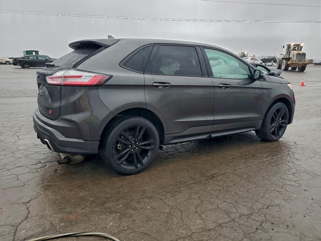 2019 Ford Edge St - Фото 3