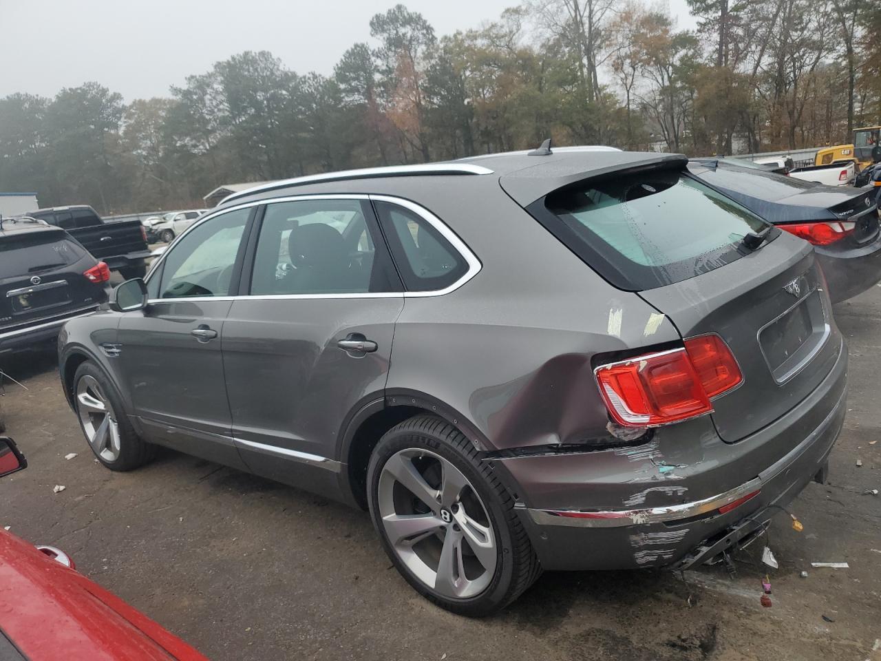 2018 Bentley Bentayga - Фото 2