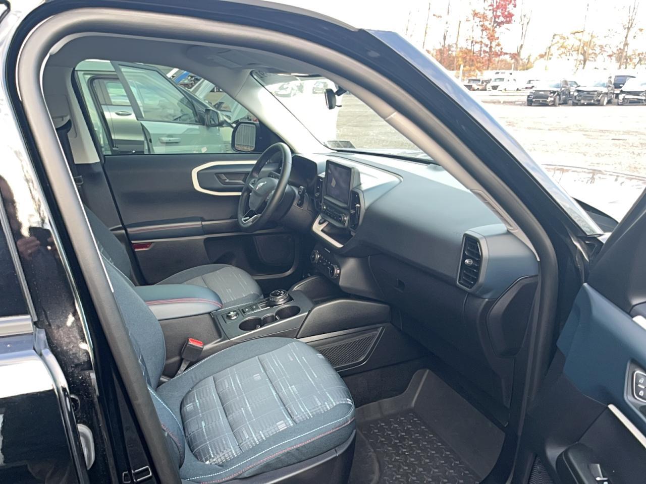 2024 Ford Bronco Sport Heritage - Фото 5