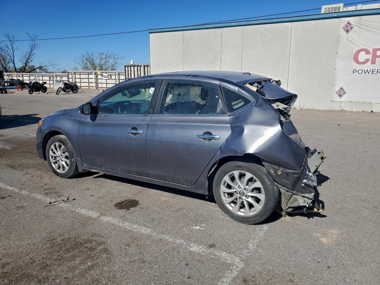 2016 Nissan Sentra - Фото 2