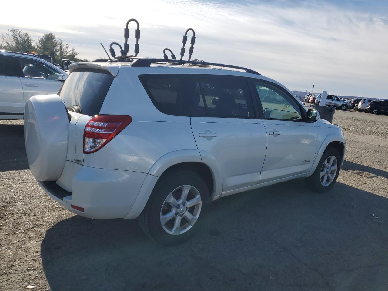 2010 Toyota Rav4 Limited - Фото 3