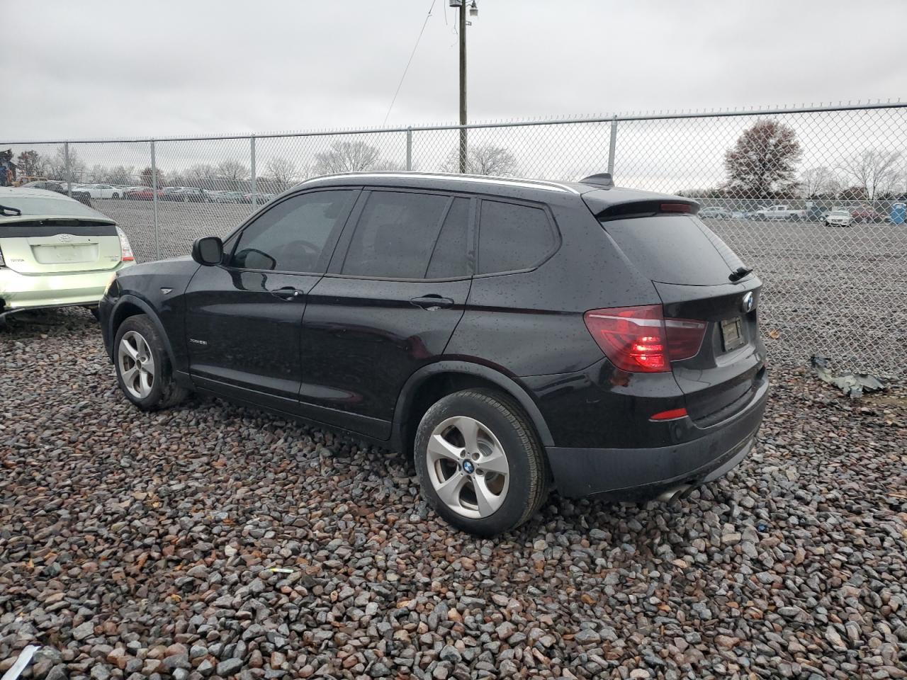 2011 BMW X3 xDrive28I - Фото 2