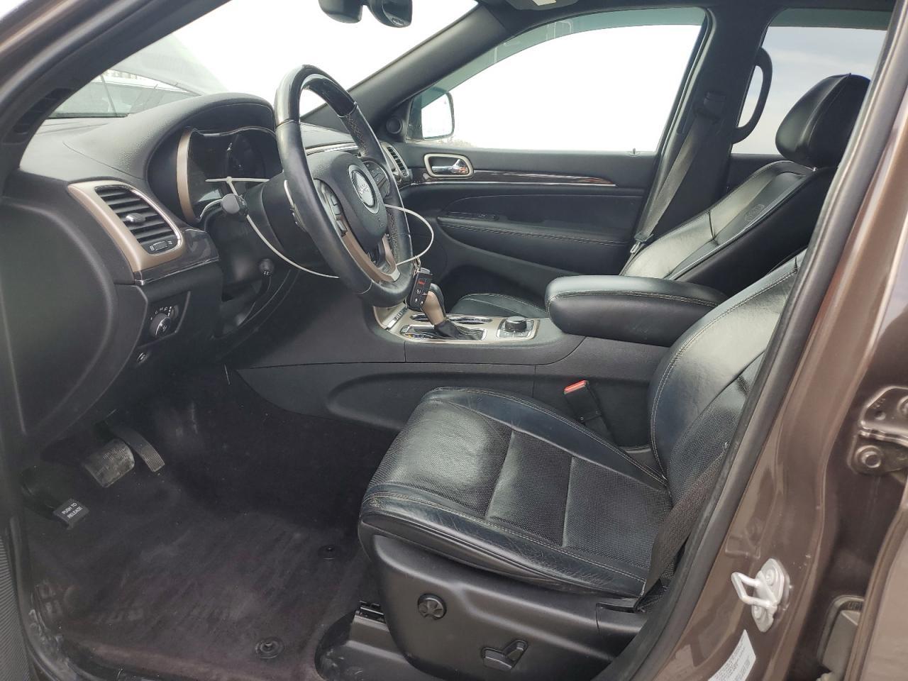 2017 Jeep Grand Cherokee Overland - Image 7