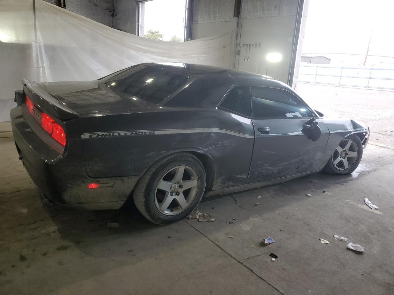 2013 Dodge Challenger Sxt - Image 3