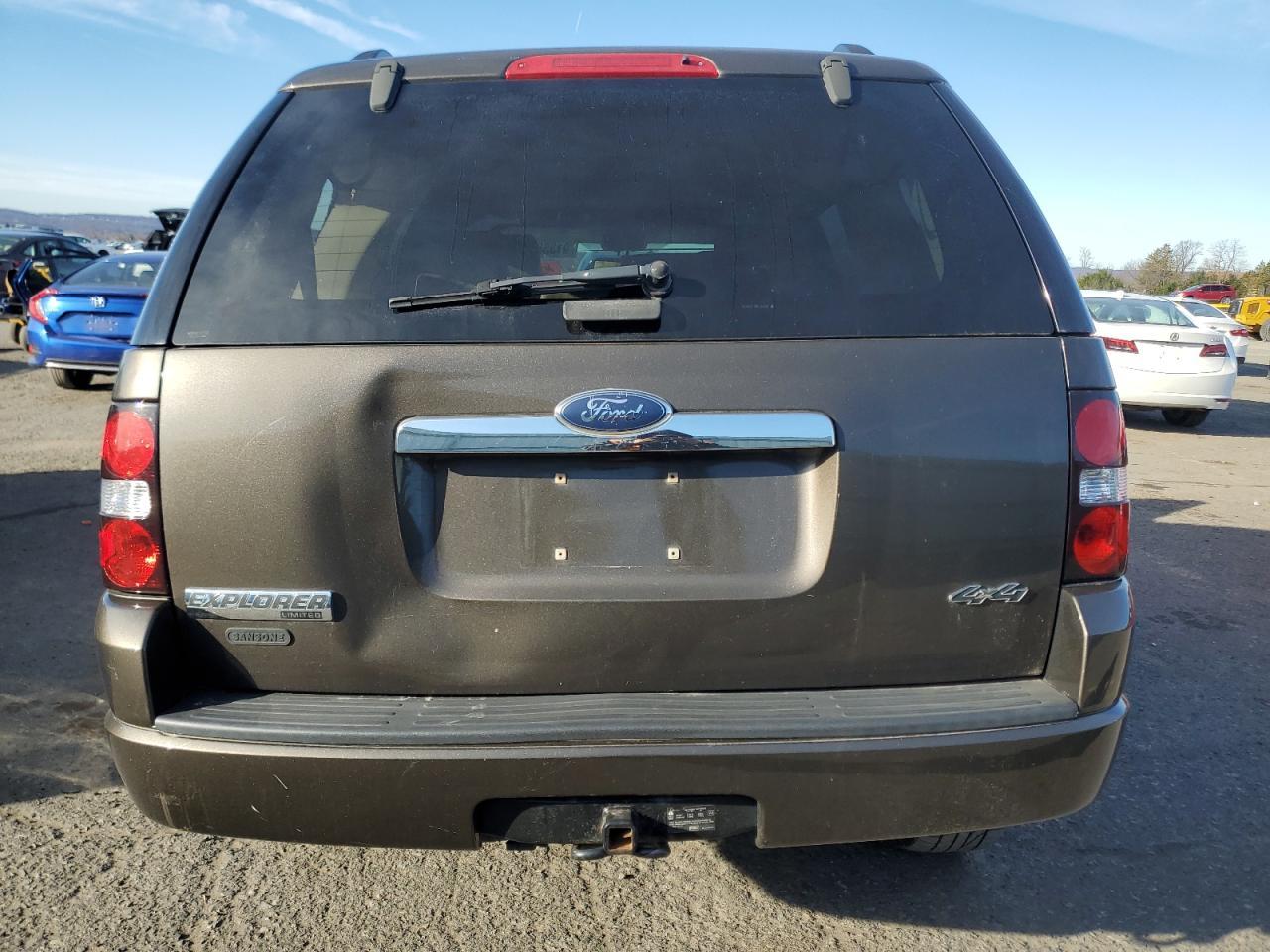 2008 Ford Explorer Limited - Фото 6