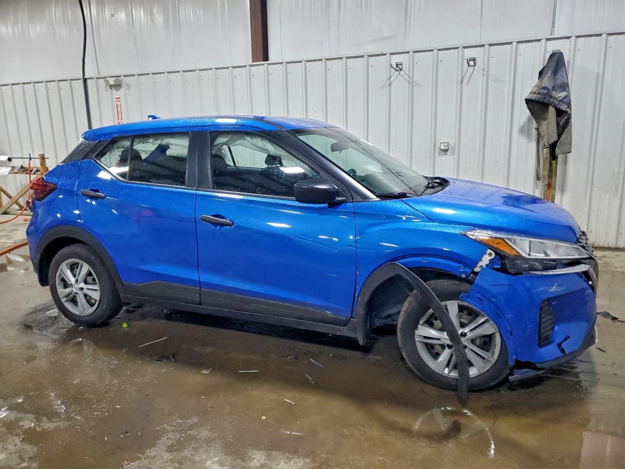 2021 Nissan Kicks S - Фото 4