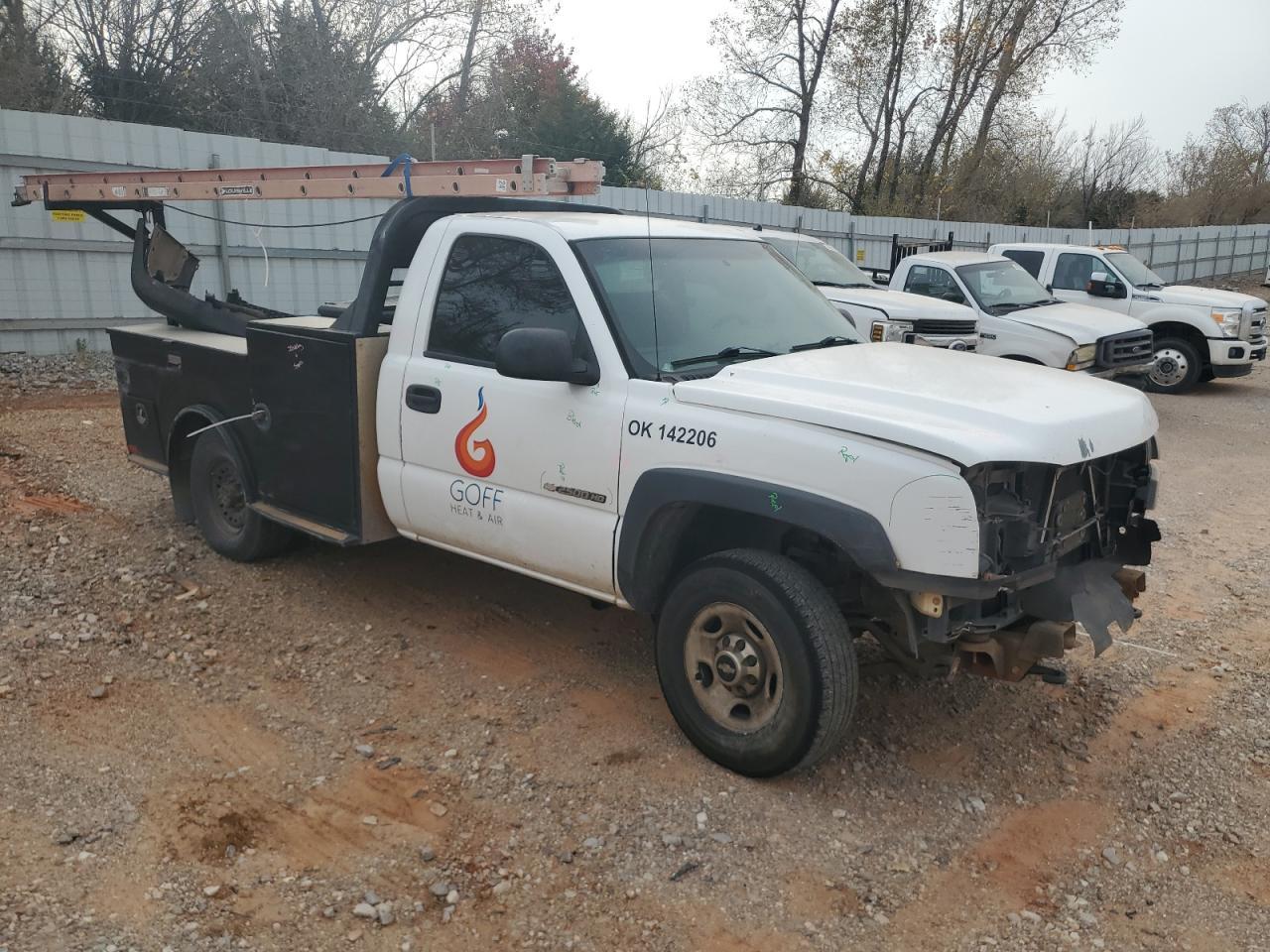 2007 Chevrolet Silverado Utility / Service Truck - Фото 4