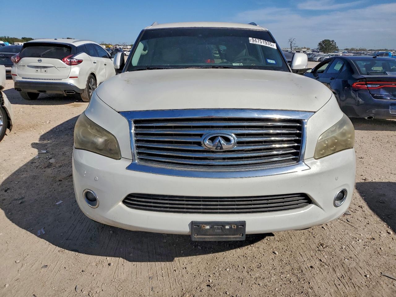 2011 Infiniti Qx56 - Image 5