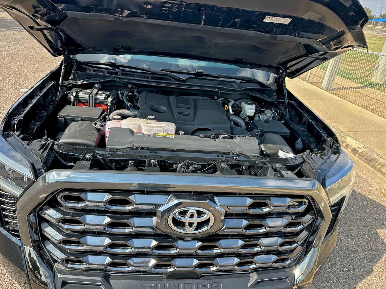 2022 Toyota Tundra Crewmax Platinum - Фото 7