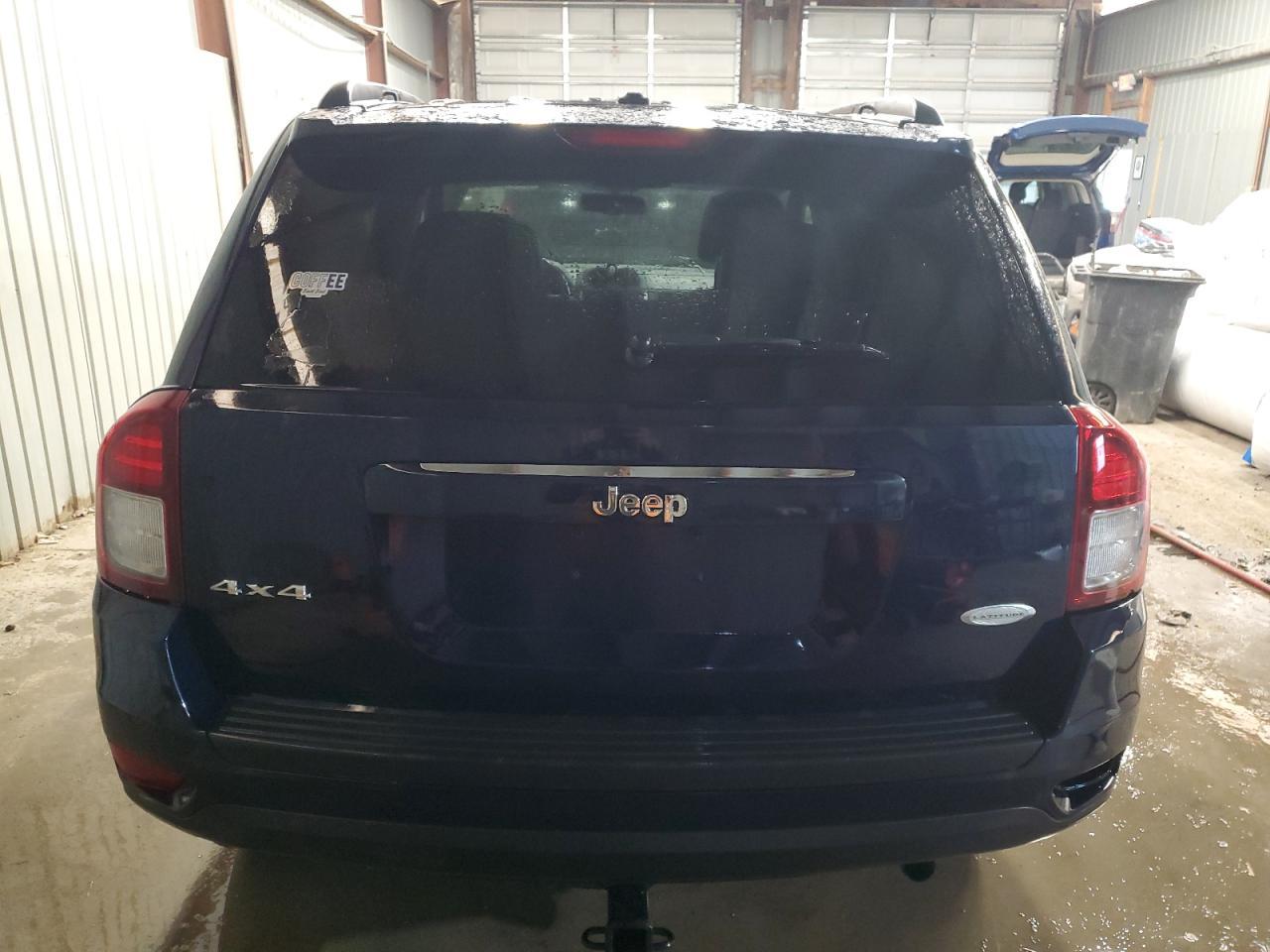 2014 Jeep Compass Latitude - Image 6