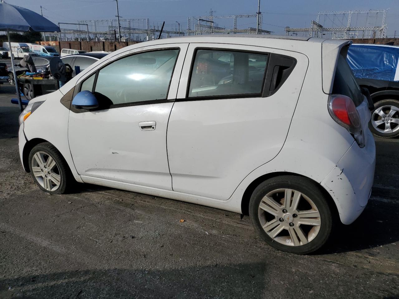 2014 Chevrolet Spark 1Lt - Image 2