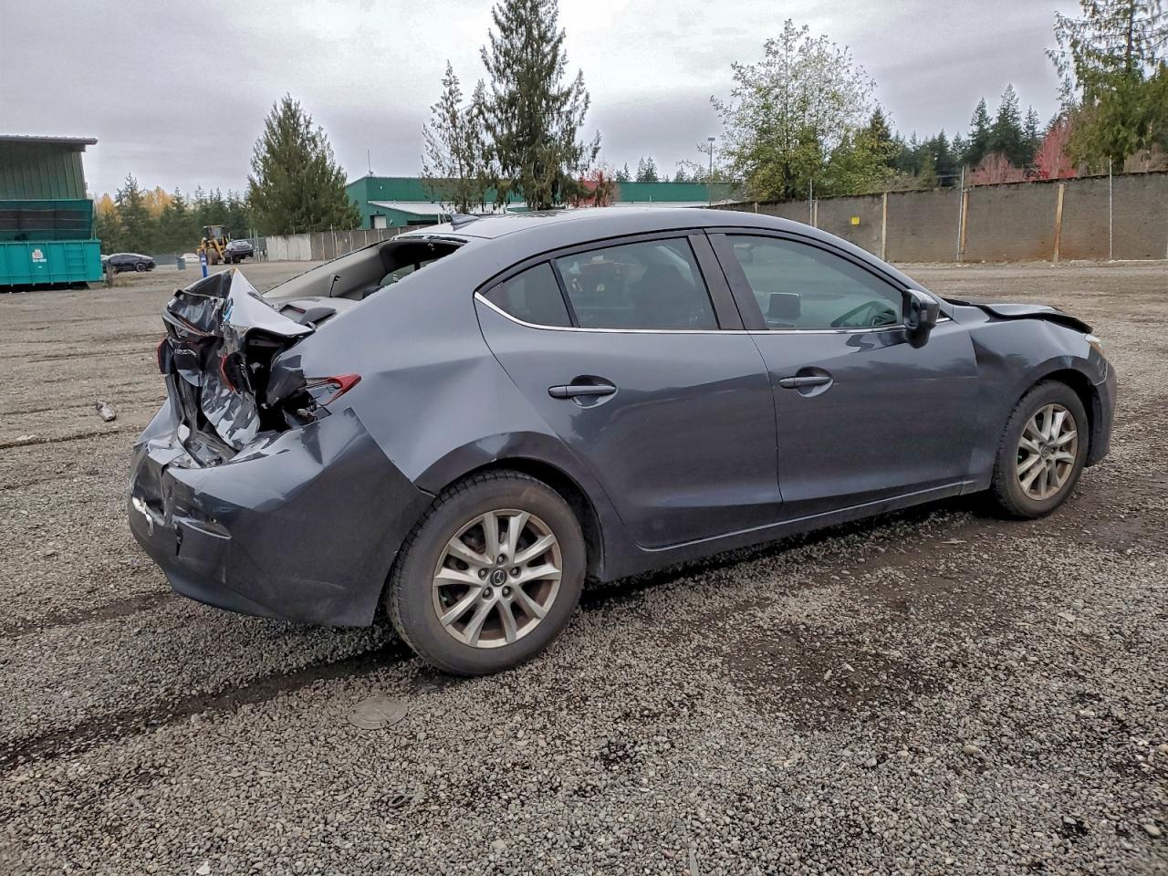 2015 Mazda 3 Touring - Image 3