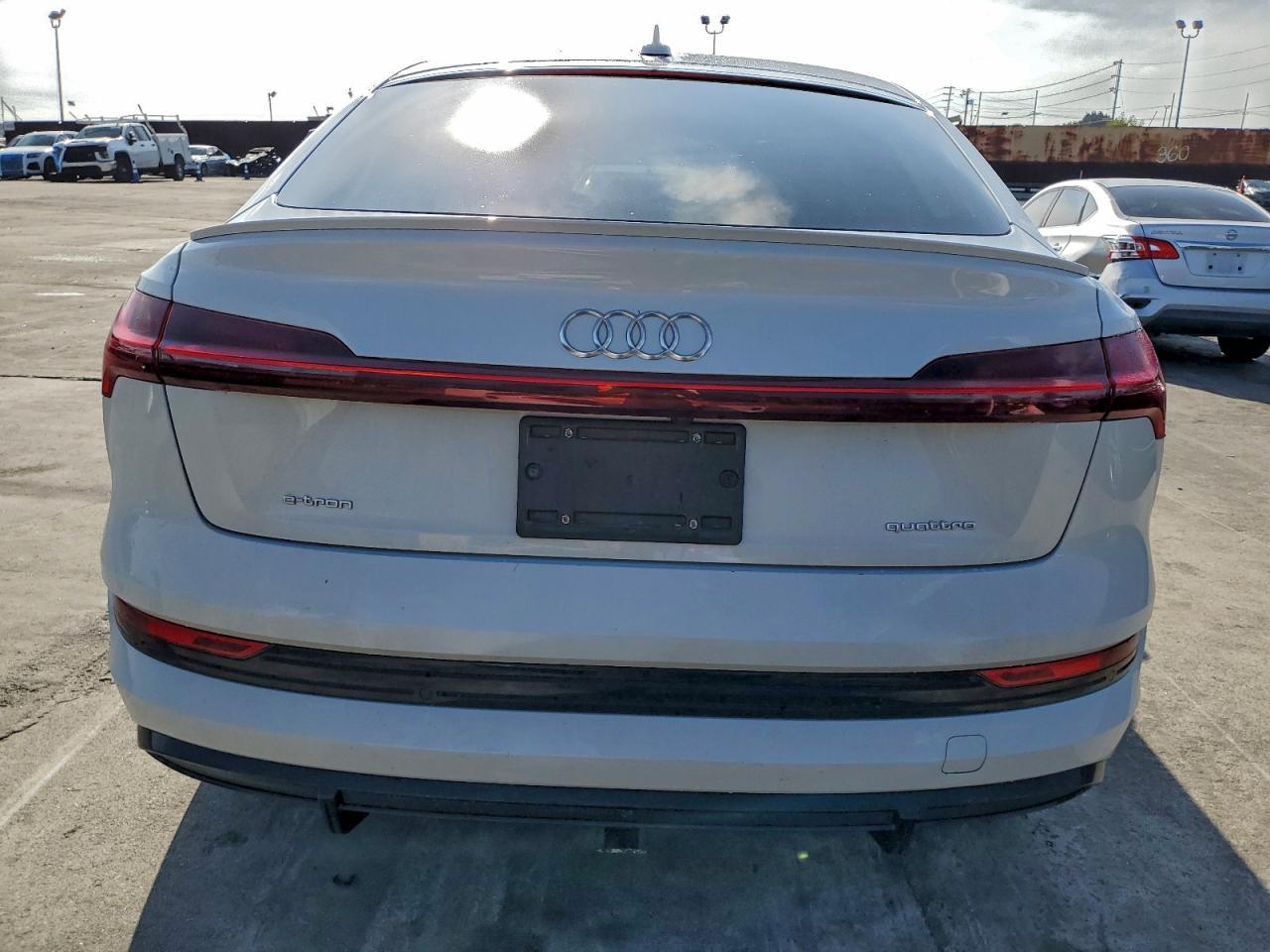 2021 Audi E-Tron Sportback Prestige - Фото 6