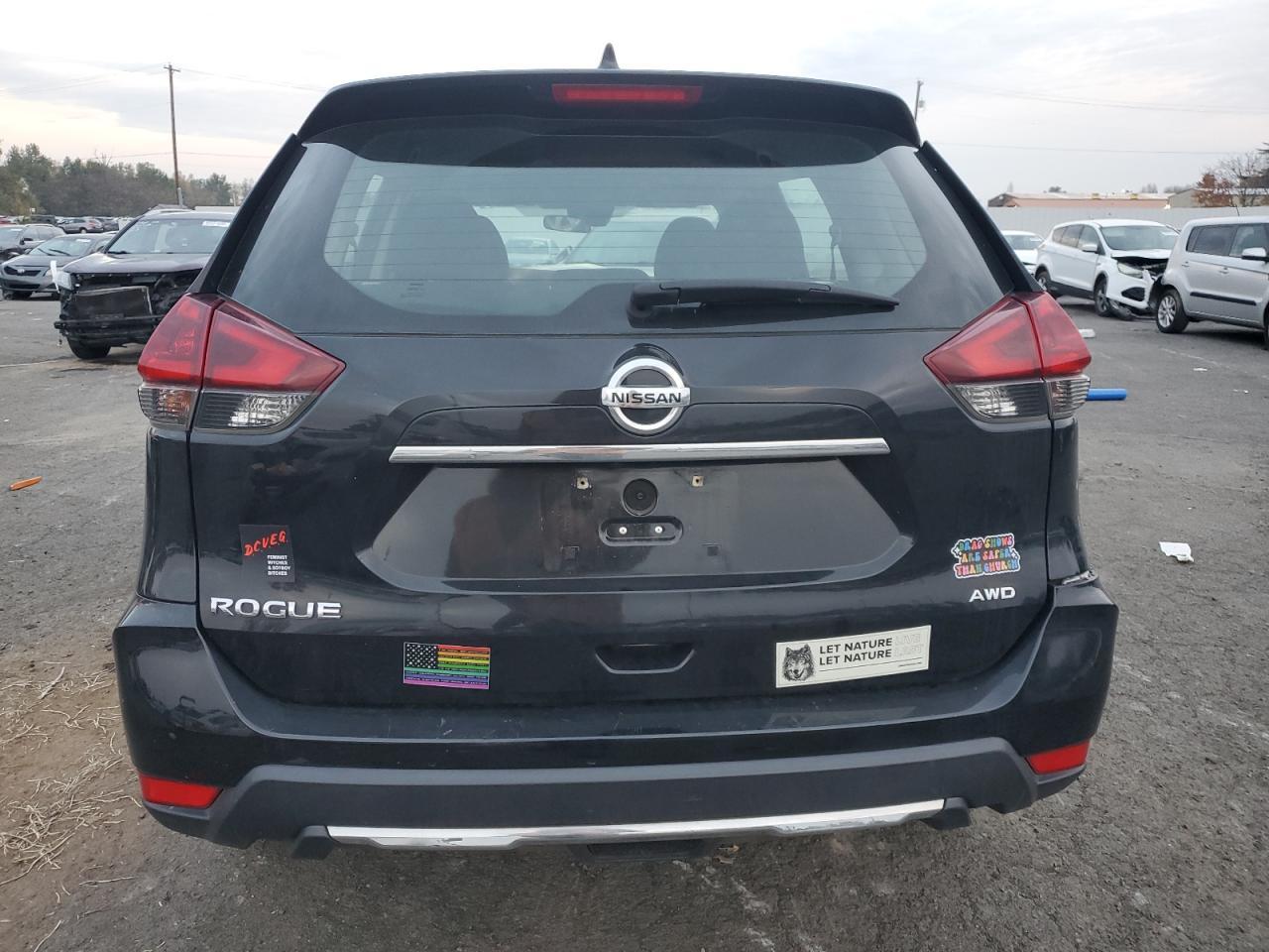 2020 Nissan Rogue S - Фото 6