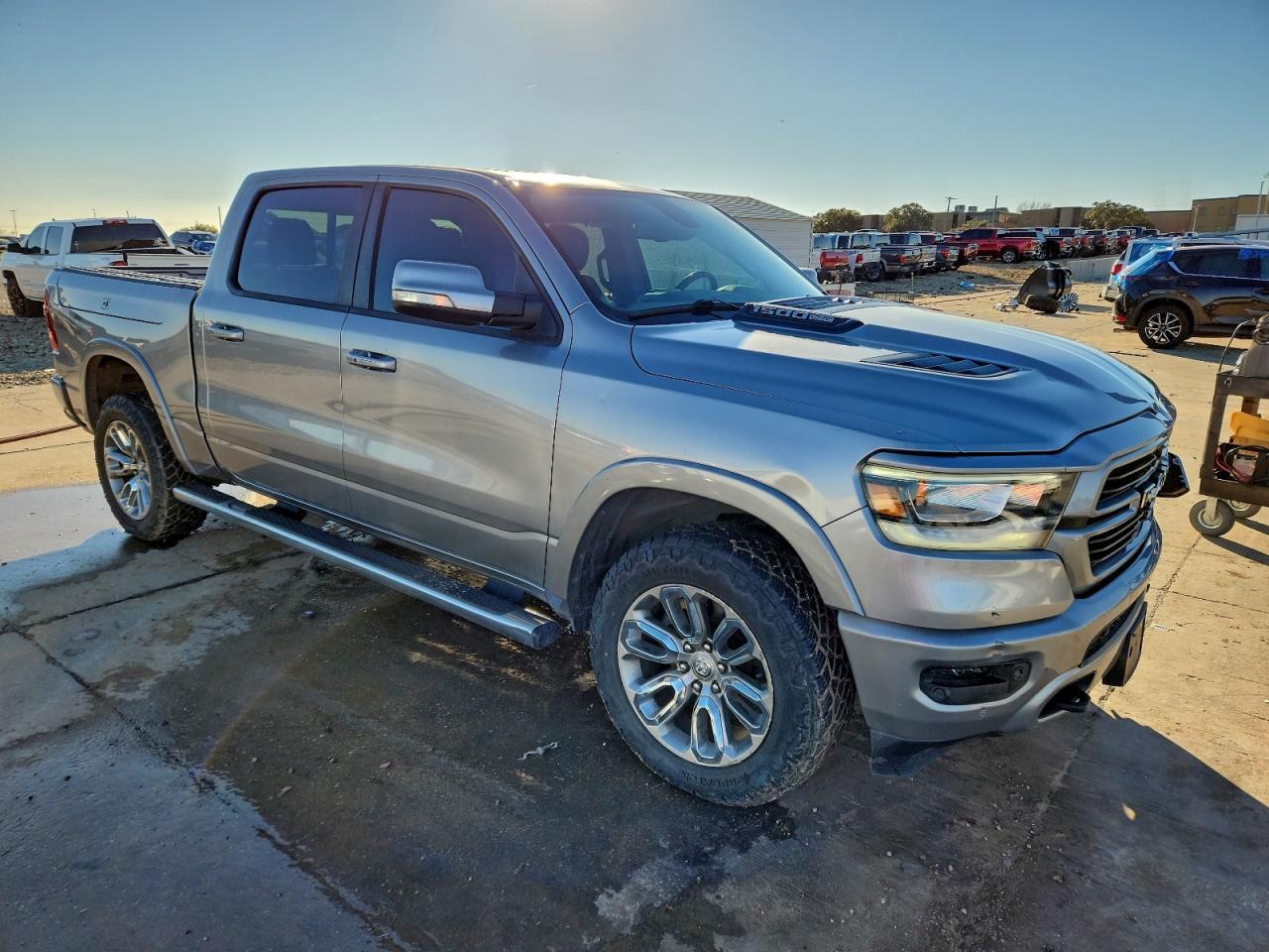 2019 Ram 1500 Laramie - Фото 4