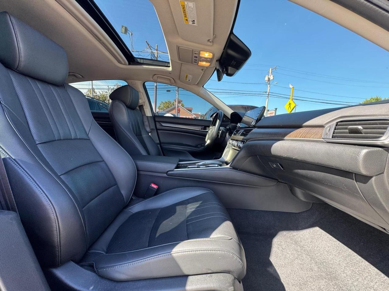 2022 Honda Accord Touring Hybrid - Фото 5