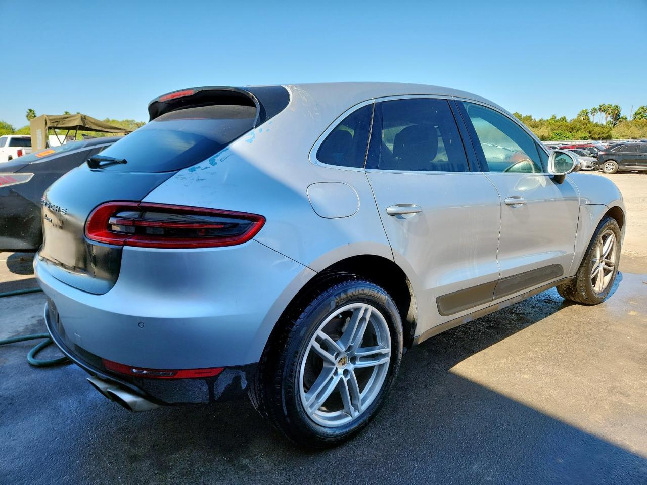 2015 Porsche Macan S - Image 3